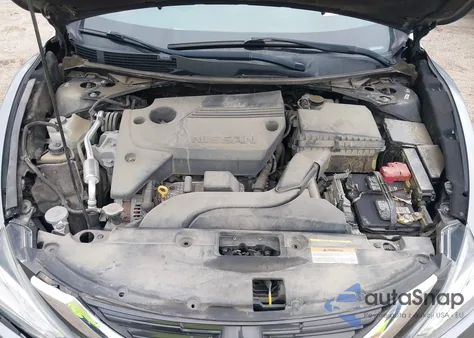 2017 Nissan Altima 2.5 S z USA, uszkodzony, nr VIN 1N4AL3AP8HN364874